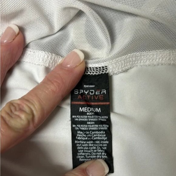 SPYDER Women's Short Sleeve w/ Back Opening & Mesh Insert top szM - Picture 12 of 13